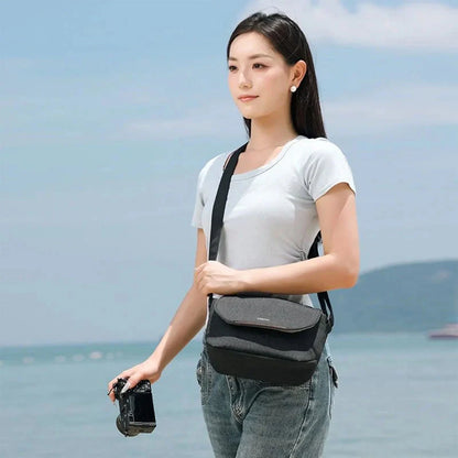ULANZI Camera Bag Professional DSLR Crossbody Case (Black)
