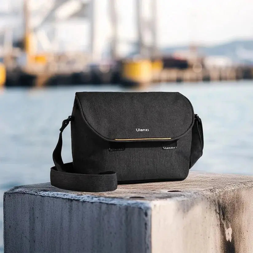 ULANZI Camera Bag Professional DSLR Crossbody Case (Black) Ulanzi