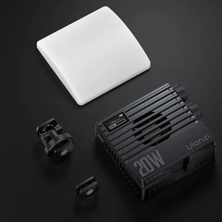 ULANZI L090 RGB Video Light 360Ã‚Â°, Pocket LED for Vlog & Photography Ulanzi