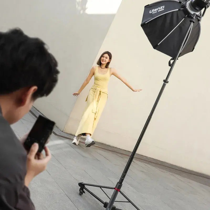 Ulanzi AT-05 Portable Adjustable Light Stand Ulanzi