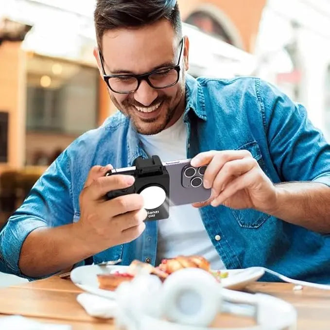 Ulanzi CG02 Smartphone Camera Grip with Bluetooth & Light Ulanzi